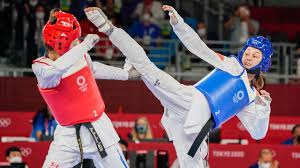 Hän voitti tuona vuonna espanjan ja britannian avoimen turnauksen. Nekp Mbmw3yepm