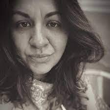 Samantha Osborn's Instagram, Twitter & Facebook