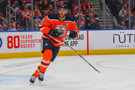 Conor mcdavid as a kid source: Edmonton Oilers Connor Mcdavid Out 2 3 Weeks Last Word On Hockey