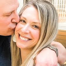 Courtney Chappell's Instagram, Twitter & Facebook