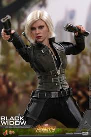 Why is black widow blonde? Hot Toys Black Widow Avengers Infinity War Mms460