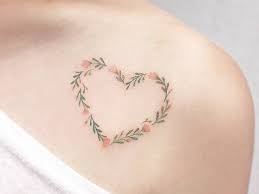 Heart tattoos have always been popular, and we usually associate them with the old school, sailor jerry type where the actual shape of the heart symbol comes from is another matter. 10 Heart Shaped Tattoos That Got It Right