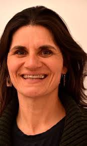 Sandra Stanton's Instagram, Twitter & Facebook