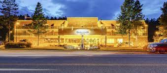 Sawridge inn jasper alberta serves full breakfast daily from 7am to 10:30am, for a surcharge. Jasper Hotel Sawridge Inn Conference Centre Alberta Canada