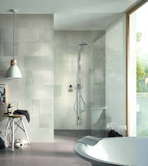 In Den Grundfarben Sand Beige Taupe Oder Anthrazit Gehalten Bringen Die Wandfliesen In Gedeckten Farben Eine Freundl Badezimmerboden Grundfarben Bad Fliesen