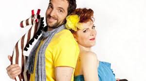 Scènes de ménages a déjà atteint les 4 millions de fans en mars dernier. Scenes De Menages Vous Etes Plus De 2 Millions A Les Aimer Sur Facebook Premiere Fr