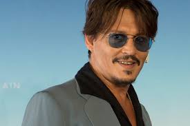 Johnny depp, sem sobras de duvidas o melhor ator de todos os tempos, excêntrico, bonito, o homem das mil faces. Johnny Depp Va Primi 10 Milioane De Dolari Pentru O SingurÄƒ Zi De Filmare