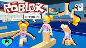 La bebe goldie juega en la mansion de lol sorpresa en roblox titi juegos para ninos 10 10 min. Transformacion De La Familia Roblox Bebe Goldie Es Una Lol En Bloxburg Youtube