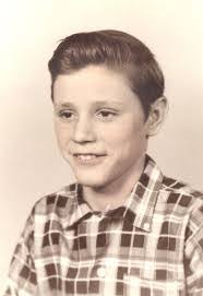 Everett Downs's Instagram, Twitter & Facebook