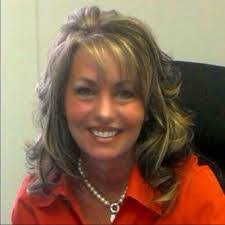 Sandra Amick's Instagram, Twitter & Facebook