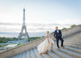 Ashley And Jason S Breath Taking Paris Elopement Wedded Wonderland Paris Wedding Paris Elopement Parisian Wedding