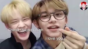 مدونة لترجمة جميع برامج انسيتي. Jisung Chenle Jungwoo Lucas Nct Vlive Crack Youtube