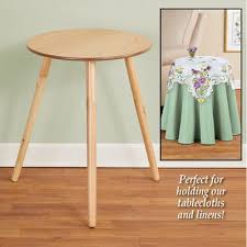 Round Wooden Side Accent Table 20 Diam Round Side Table Accent Table Collections Etc