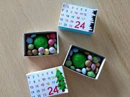 Streichhholzschachteln Ein Mini Adventskalender Frag Mutti Kleine Geschenke Basteln Weihnachten Mini Adventskalender Adventskalender Selber Basteln