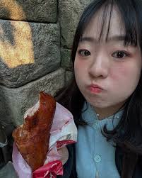 ella chai~ (@daniellatjahjadi) • Instagram photos and videos