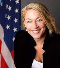 Trump campaign demands Ohio Senate candidate stop using photos from White  House visit