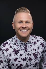 Comedian/Funny Keynote Speakers