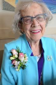 Audrey Teal's Instagram, Twitter & Facebook