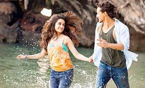 Baaghi movie hd indian celebrities 4k wallpapers images mp3 & mp4. Baaghi Hd Images Wallpapers Pics Tiger Shroff Wallpaper Shraddha Kapoor 1600x971 Download Hd Wallpaper Wallpapertip