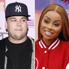 Kim Sierra's Instagram, Twitter & Facebook