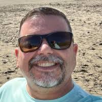 800+ "Duane &" profiles