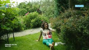 Resmi kurumla alakası yoktur hayranlar tarafından. Burcu Ozberk Feet 16 Photos Celebrity Feet Com