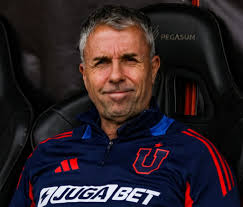 Afirman que Manuel Mayo tiene otro lateral izquierdo listo en la U