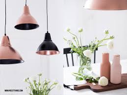 Diy Lampenschirm Kupfer Leuchte Mit Spruhfarbe Lackieren Nicest Things Lampen Wohnzimmer Diy Lampenschirm Lampen Anmalen