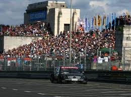 Hört man aufs netz, spricht vieles für ersteres, nur wenige exklusive gegenstimmen erheben sich. Dfb Pokal Auslosung Live Am Norisring Autobild De