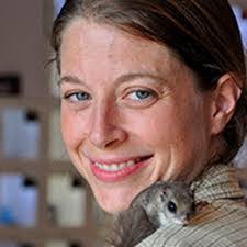 Shannon Unger's Instagram, Twitter & Facebook