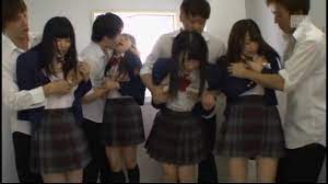 JK乱交中出しadaruto動画】学校内ならレイプが合法化！？憧れの可愛い女子校生を女子トイレで強姦する男子生徒ｗｗ | adaruto動画タダミル