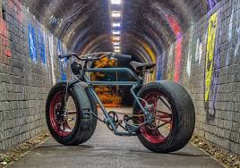 Mr Mash Baut Ein Fahrrad Mit Autoreifen Instructables Ist Eine Seite Auf Der User Die Anleitungen Fur Selbst Gebaute Ger Schweissen Lernen Schweissideen Fahrrad