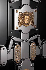 D C3 B6ttling Legends Safe No 176 285 29 Jpg 800 1200 Coffre Fort Coffre Quincaillerie De Porte