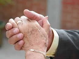 Las organizadoras de bodas predilectas de la jet patria. Bono Bodas De Oro Conoce Que Matrimonios Pueden Recibir Bono De 337 Mil El Repuertero Cl Noticias De Puerto Montt Y Los Lagos