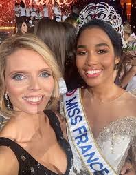 En compétition pour le concours miss univers 2019, maëva coucke, miss france 2018, termine dans le top 10 ! Miss France 2020 Est Clemence Botino Miss Guadeloupe Elle