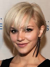 Go from casual messy mornings to a sharp, polished look for the office in a matter of minutes. 24 Superb Short Hair For Heavy Women New Hairstyle For Girls