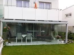 Terrassenuberdachung Unter Balkon Planung Beratung Schauraum Oo Terrassenuberdachung Uberdachung Terrasse Uberdachungen