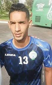 حرص بدر بانون لاعب الرجاء المغربي، الذي بات قاب قوسين أو أدنى من الانتقال إلى صفوف الأهلي، على توضيح حقيقة احتفاله بعبور الأخير إلى بانون ينفي احتفاله بإنجاز الأهلي. Ø¨Ø¯Ø± Ø¨Ø§Ù†ÙˆÙ† ÙˆÙŠÙƒÙŠØ¨ÙŠØ¯ÙŠØ§