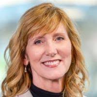 Kelli Winters's Instagram, Twitter & Facebook