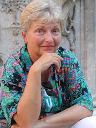 Working IX to V: Orgy Planners, Funeral Clowns, and Other Prized  Professions of the Ancient World: León, Vicki: 9780802715562: Amazon.com:  Books