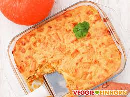 Er ist lecker überbacken mit einer tollen käsesoße aus mandelmus und. Kurbis Susskartoffel Auflauf Einfach Und Super Lecker