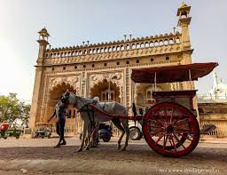 Lucknow The Gorgeous City Of Nawabs Has An Tons Of Things To Do From Nature To History More Here Are Your List Of Pl In 2020 Places To