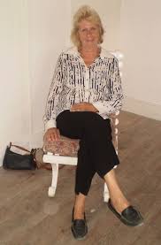 Lamentablemente no hay conciertos para rita lee programados en 2020. Rita Lee Chapman Indie Author Support Discussion