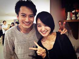 先日っ 配信中のamazonプライムビデオ フェイス サイバー犯罪特捜班 でご一緒させてもらっている 小西さんの舞台 魔都夜曲 を 観に行かせていただきました 楽しかったぁ っ やっぱり舞台って良いなって感じました ジャスもステキでしたっ w 歌の