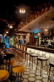 Led Lighting Designed And Supplied By Skyelume Custom Made Lighting Fixtures Using Edison Light Globes Terrasse