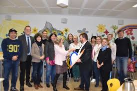 Vi har over 30 kontorer i agder, vestfold og telemark og på jæren, og mobilbanken vår kan brukes over alt. Die Pressemitteilungen Der Sparda Bank Munchen