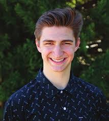 Micah Kraemer's Instagram, Twitter & Facebook