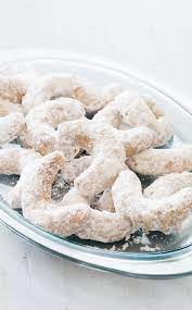 Pecan Walnut Crescent Cookies Superfine Sugar And A Combination Of Finely Chopped And Ground Nuts Yield Tend Crescent Cookies Crescent Cookie Recipe Recipes