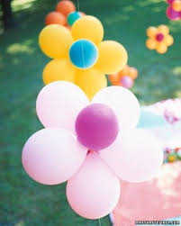 Curvy tulip stemware is in keeping with the theme. 10 Spring Birthday Party Ideas For Girls
