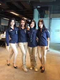 Desain seragam net tv untuk anda yang ingin membuat kemeja korsa, seragam kerja, pdh/pdl yang mirip seragam kerja kru net tv. Seragam Net Tv Home Facebook